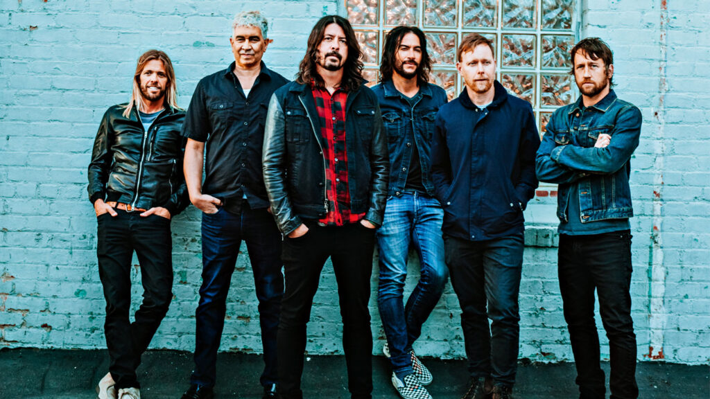 foo fighters pat smear